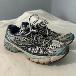 Brooks Women’s Ghost 4 Running Shoes Size 9 Athletic Athleisure